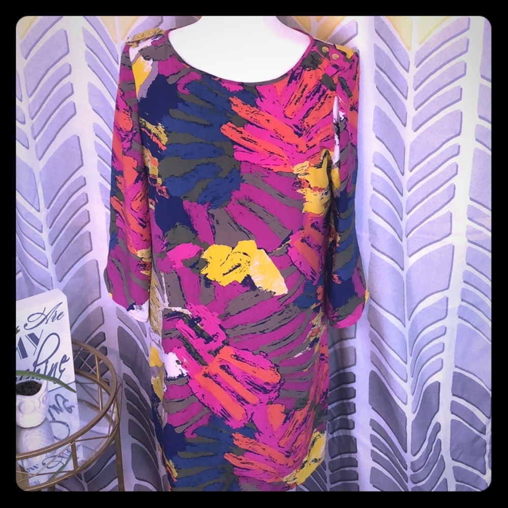 100%silk print dress with gold button detail